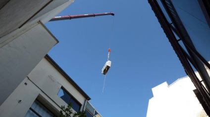piano déplacé en grue